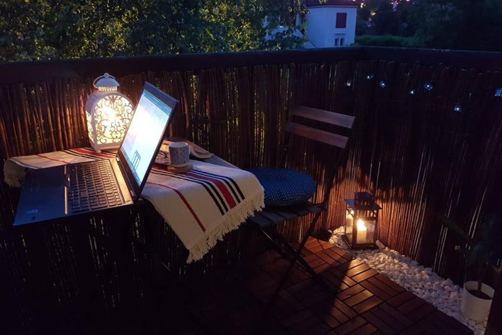 Studio Privatif Sur Orthez Exterior photo